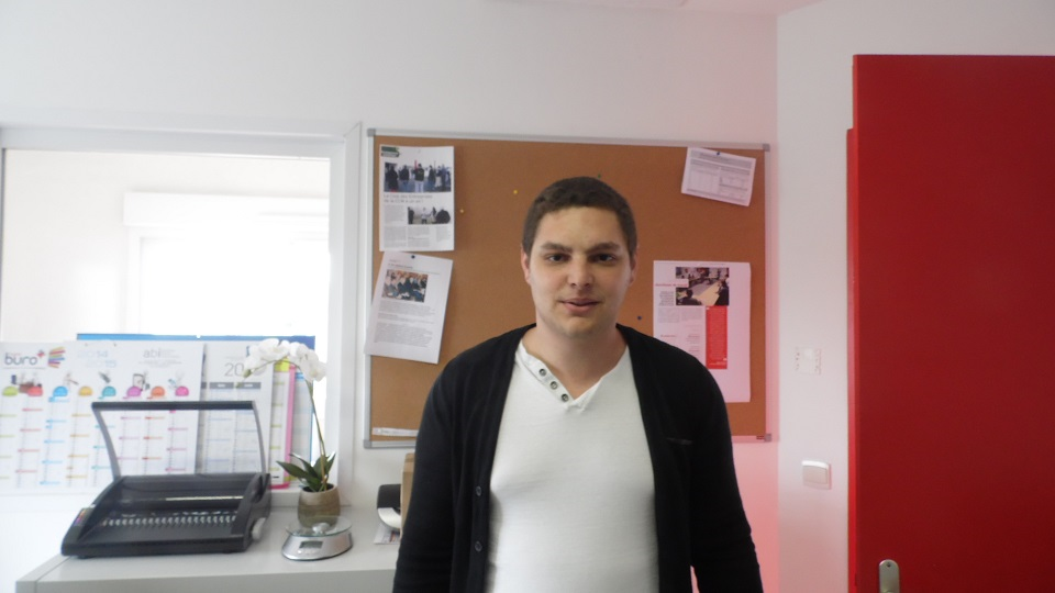 Mr Metaoui domicili&eacute; AAES